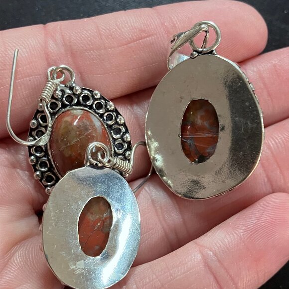 Red Brecciated Jasper Stone Crystal Earrings and Pendant Jewelry Set - Picture 6 of 6